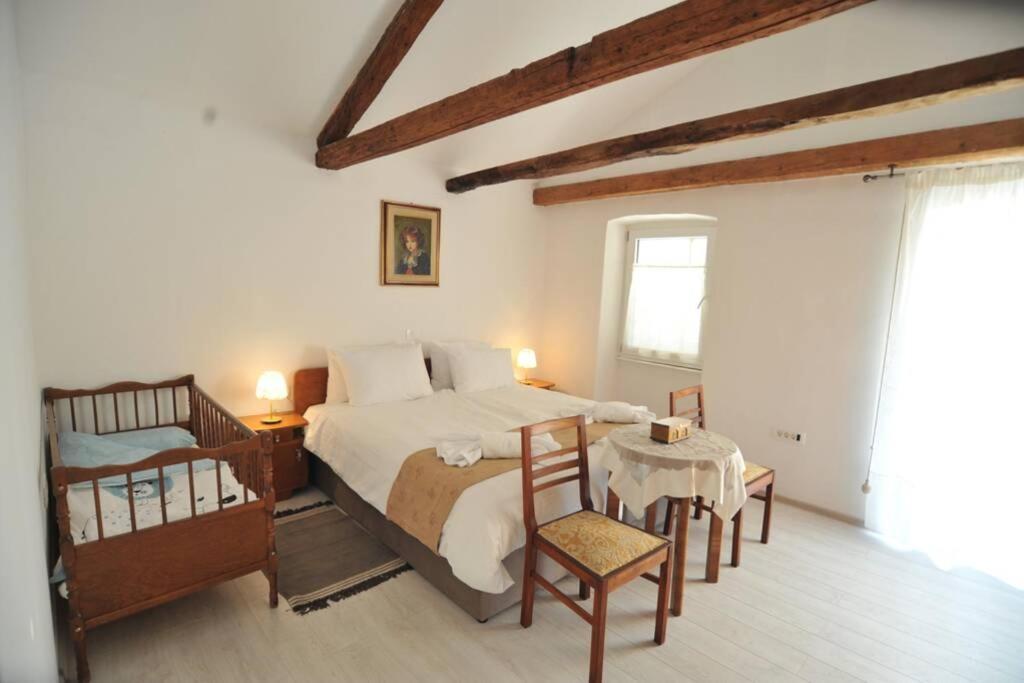 Authentic Istrian Town House - Completely New Willa *